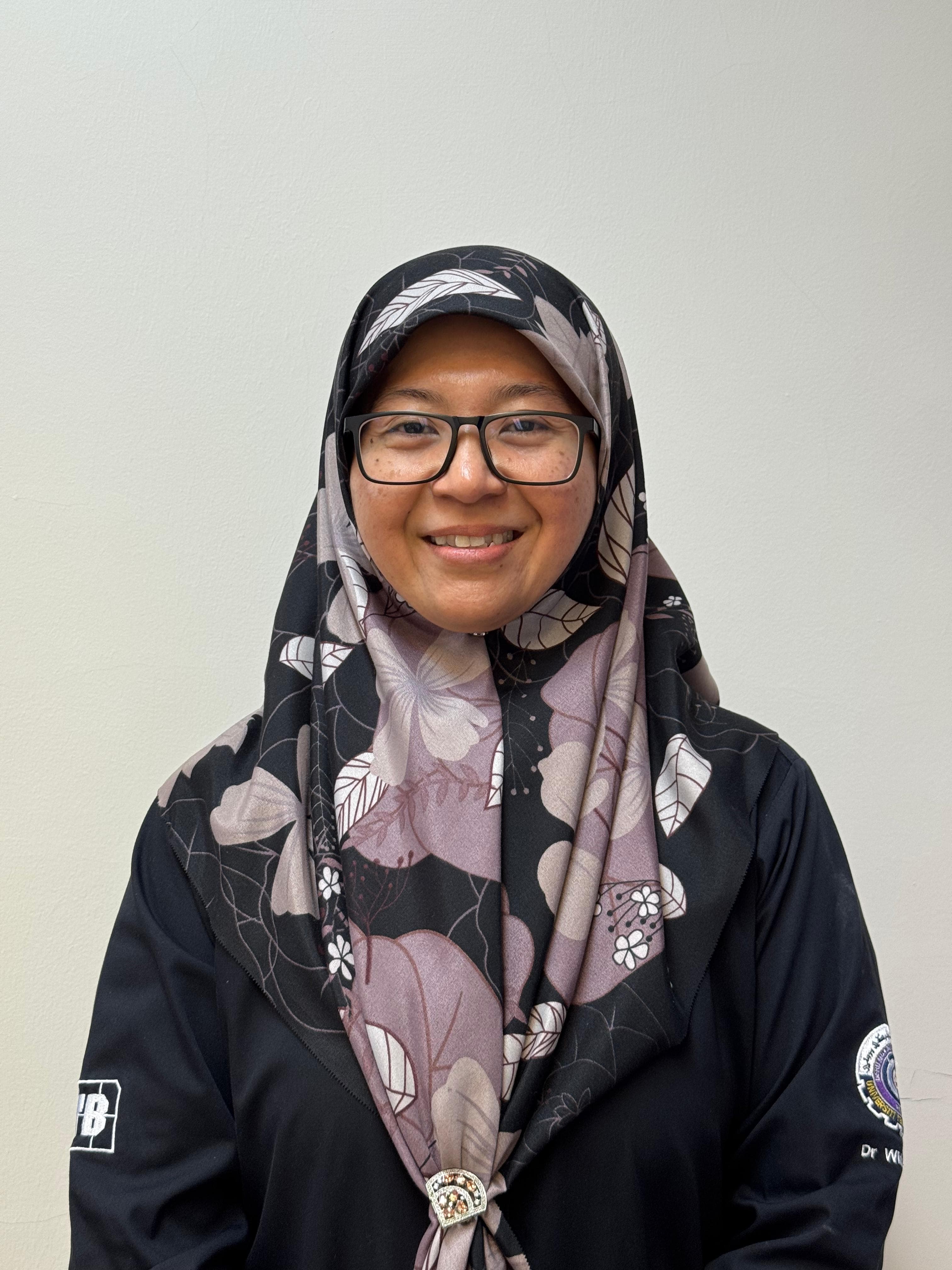 Dr. Hjh. Wida Susanty Haji Suhaili
